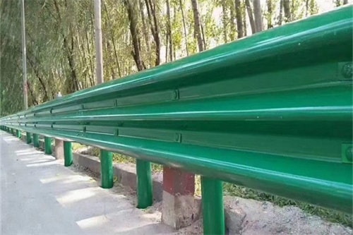 波形护栏施工案例